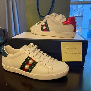 Authentic Gucci shoes